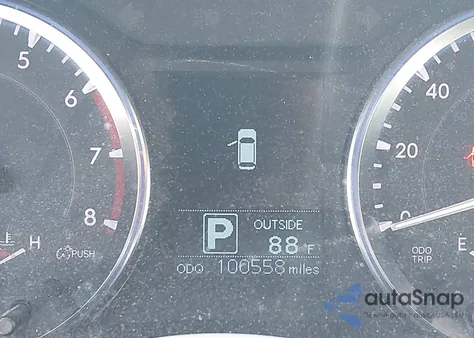 2015 Toyota Highlander Le z USA, uszkodzony, nr VIN 5TDZARFH3FS012560